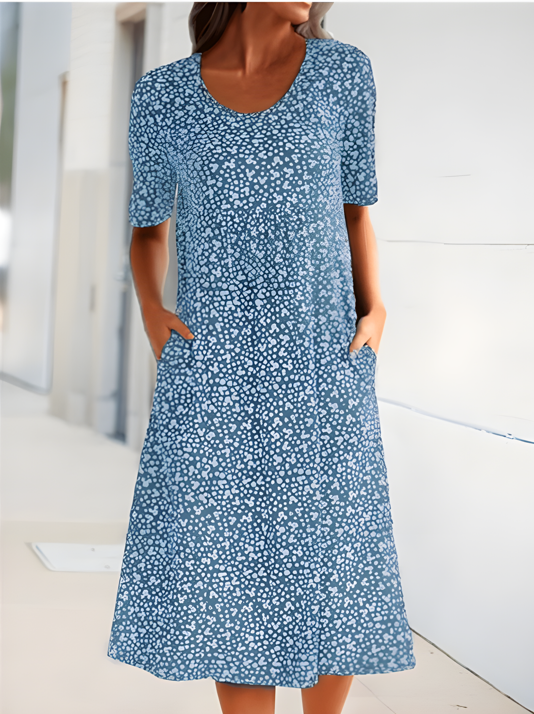 Sophie sommerkjole til kvinder – Let materiale og elegant design til den varme sæson   2/2