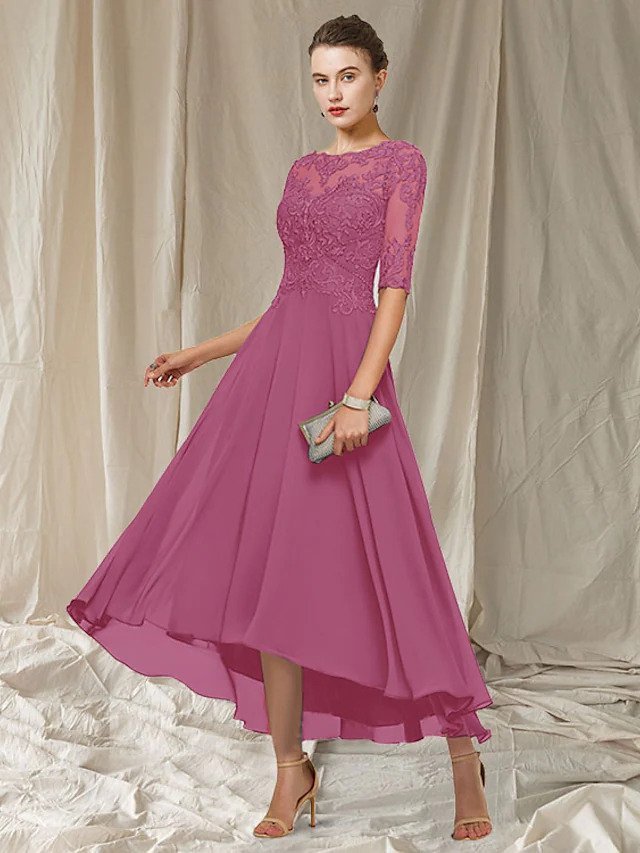 Havana Dame Aftenkjole – Elegant Lang Blonderkjole med Figurformet Snit til Festlige Anledninger