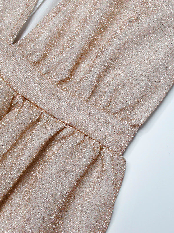 Sarai Dame Aftenkjole – Lang kjole i glinsende materiale med elegante ærmer og en slankende pasform