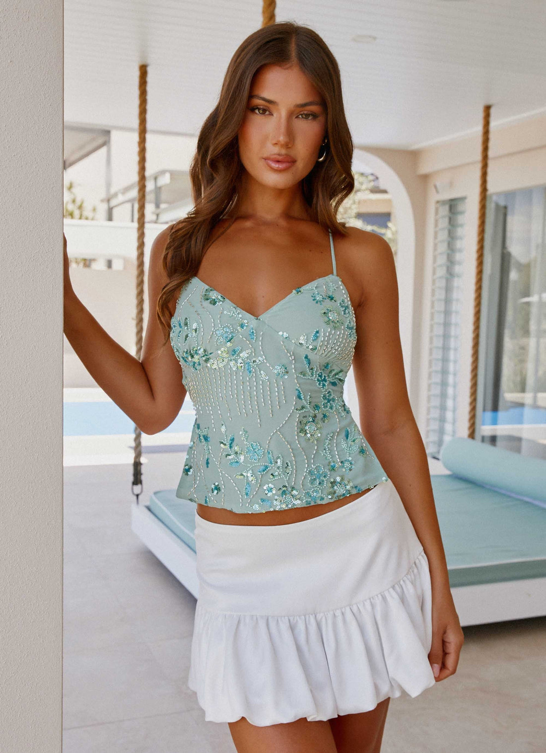 Steffi Dame Glamour Top – Elegant Bluse med Glansfinish og Komfortabel Pasform