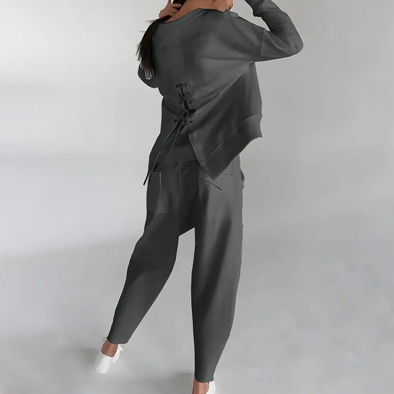 Marley Dameset – Stilfuldt og Komfortabelt To-delt Outfit med Moderigtige Detaljer
