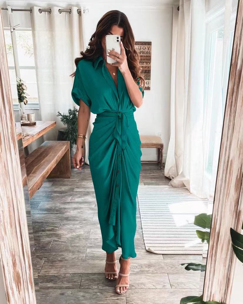 Julia Dame Aftenkjole – Elegant Maxi Kjole i Åndbar Polyester med Moderne Detaljer