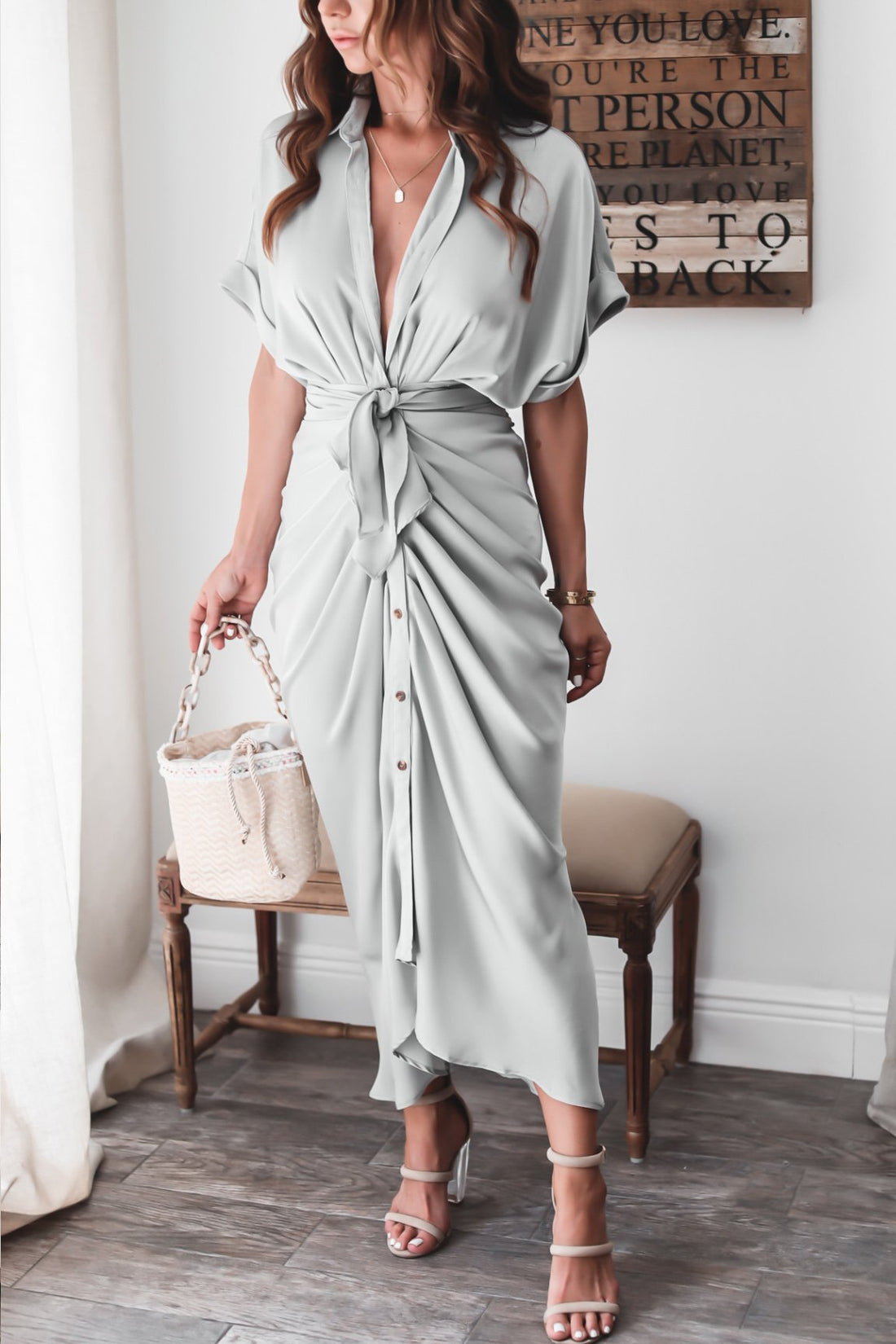 Julia Dame Aftenkjole – Elegant Maxi Kjole i Åndbar Polyester med Moderne Detaljer