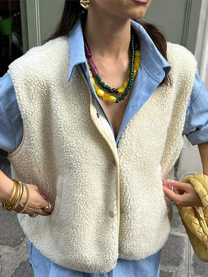 Eveline Dame Teddy-Bodywarmer – Trendy & Figursyet Vest til Enhver Anledning