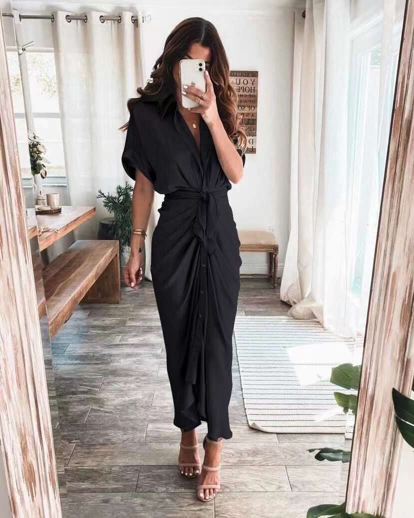 Julia Dame Aftenkjole – Elegant Maxi Kjole i Åndbar Polyester med Moderne Detaljer