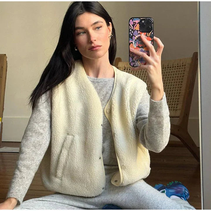 Eveline Dame Teddy-Bodywarmer – Trendy & Figursyet Vest til Enhver Anledning