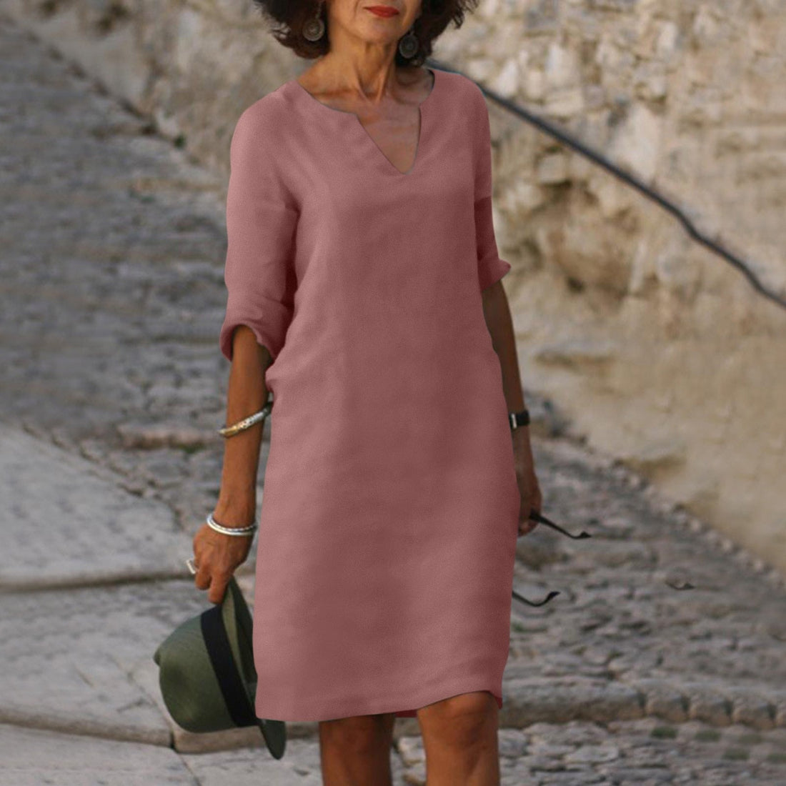 Laura Dame Kjole – Elegant Hverdagskjole med Blødt Materiale & Unikt Design