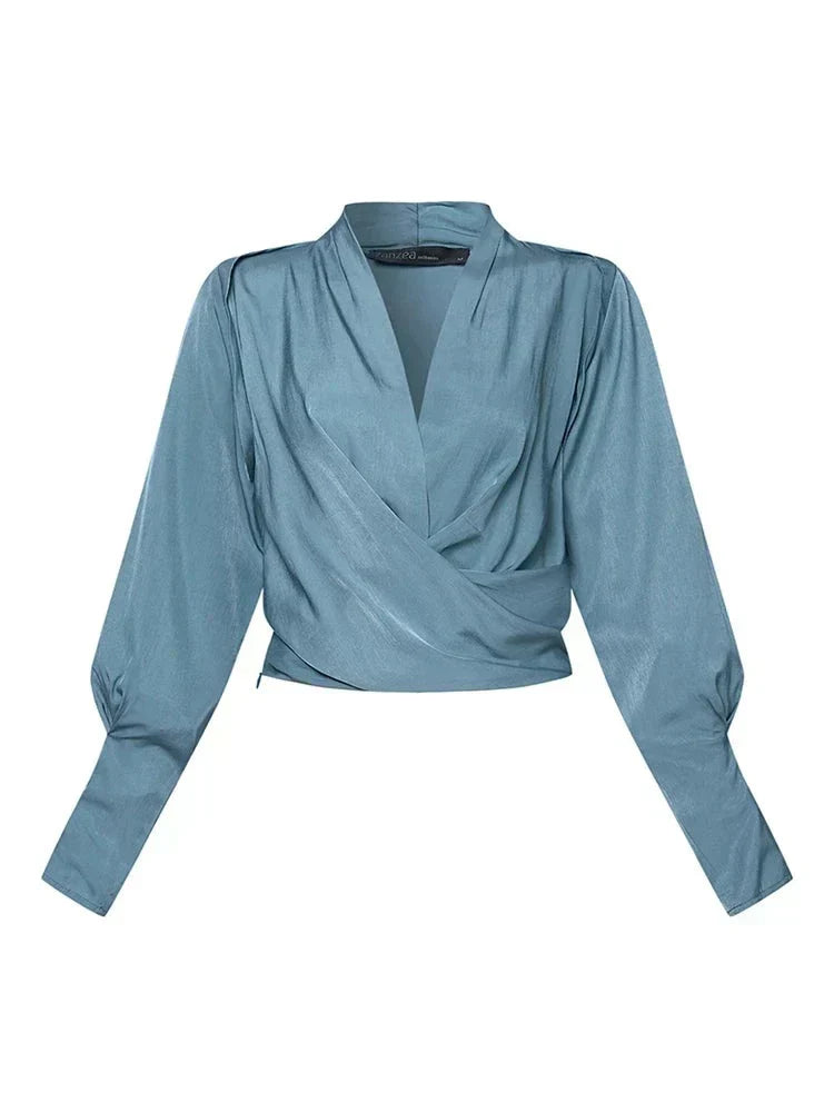 Beatrice Dame Satinbluse – Elegant Satinbluse med Puffærmer og Taljeret Pasform