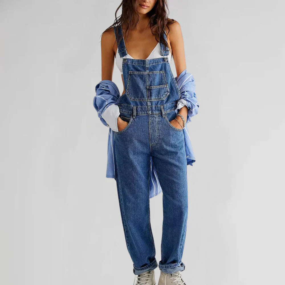 Charlotte Dame Denim Jumpsuit – Stilfuld & Behagelig, Taljeret Model med Knaplukning