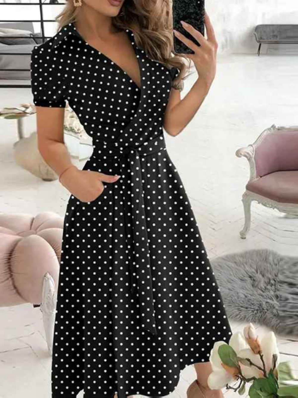 Ava Dame Kjole – Kjole med Geometriske Mønstre, Taljebælte og Let Pasform til Enhver Lejlighed