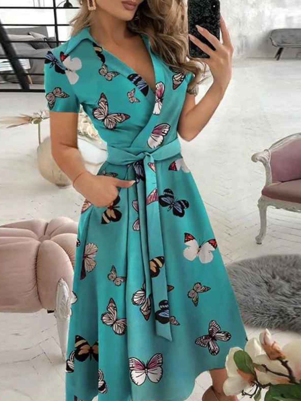 Ava Dame Kjole – Kjole med Geometriske Mønstre, Taljebælte og Let Pasform til Enhver Lejlighed