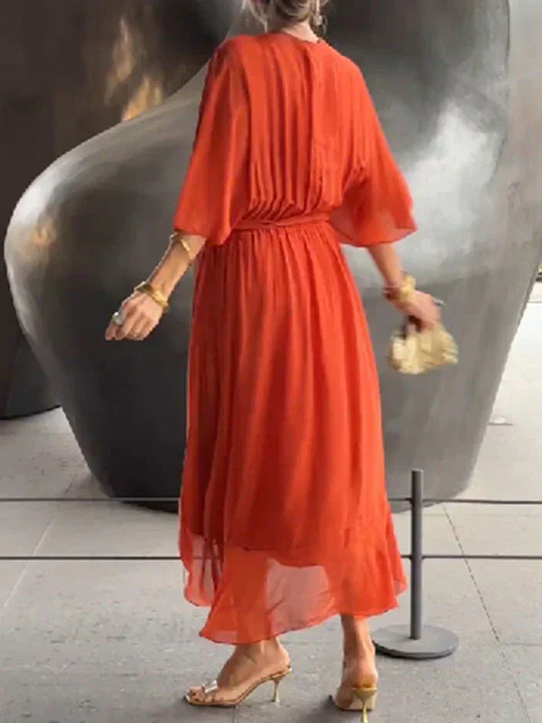 Abigail kjole til damer – Elegant og alsidig kjole med stilfulde detaljer til hverdag og arbejde