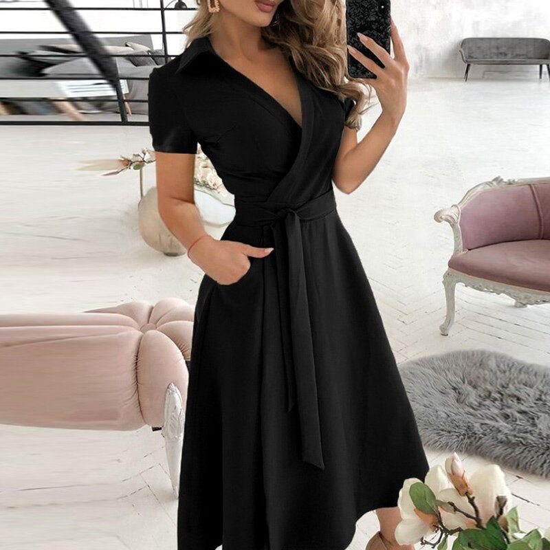 Ella Elegant Damekjole – Bomuldskjole med talje og klassisk, tidløst design