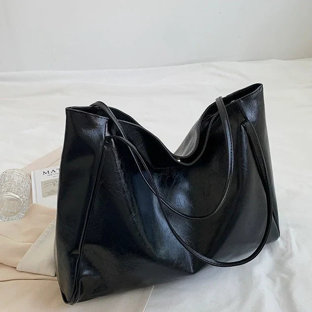 Blair Dame Skuldertaske – Elegant og Praktisk Taske til Daglig Brug